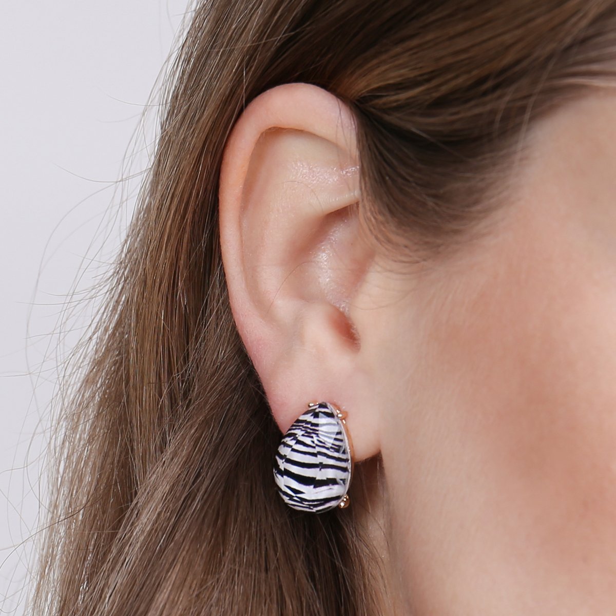 Teardrop Faceted Acrylic Post Earrings