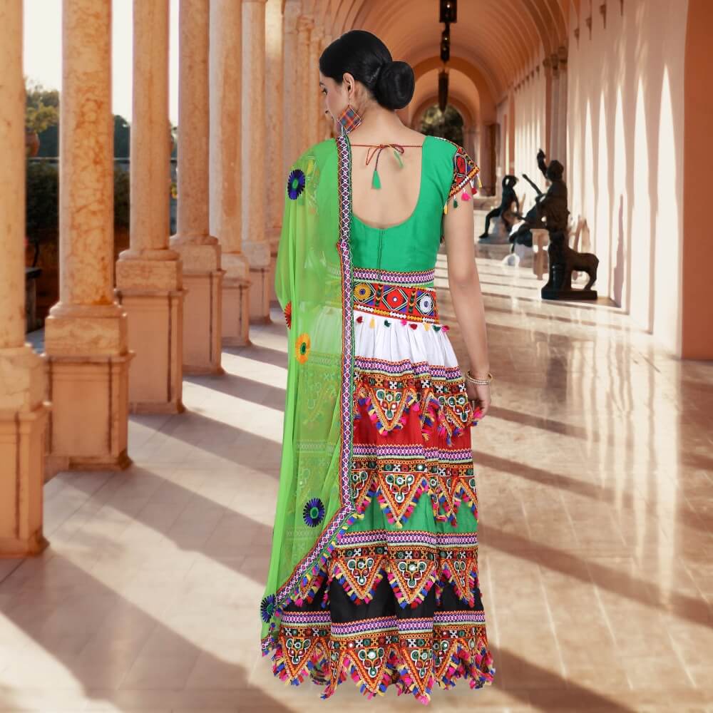 White Traditional Rajwadi Chania Choli