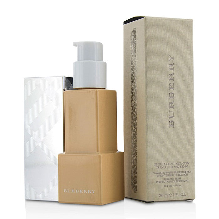 BURBERRY - Bright Glow Flawless White Translucency Brightening Foundation SPF 30 30ml/1oz