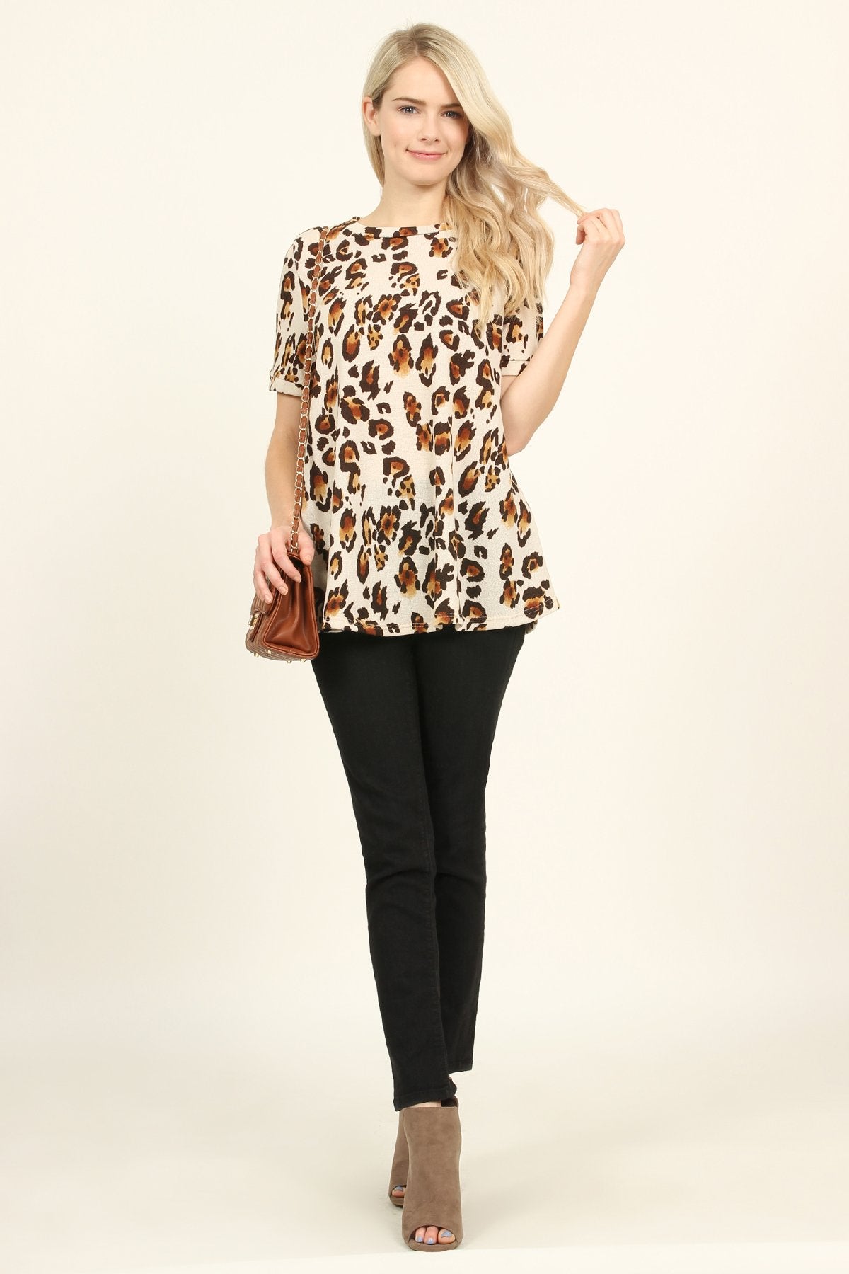 Short Sleeve Leopard Knit Sweater