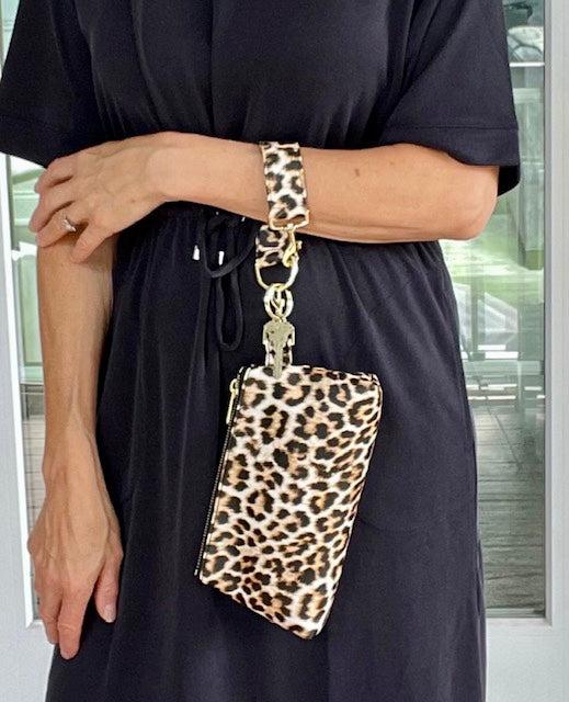 Classic Leopard Vegan Leather 2-Piece WRISTLET SET