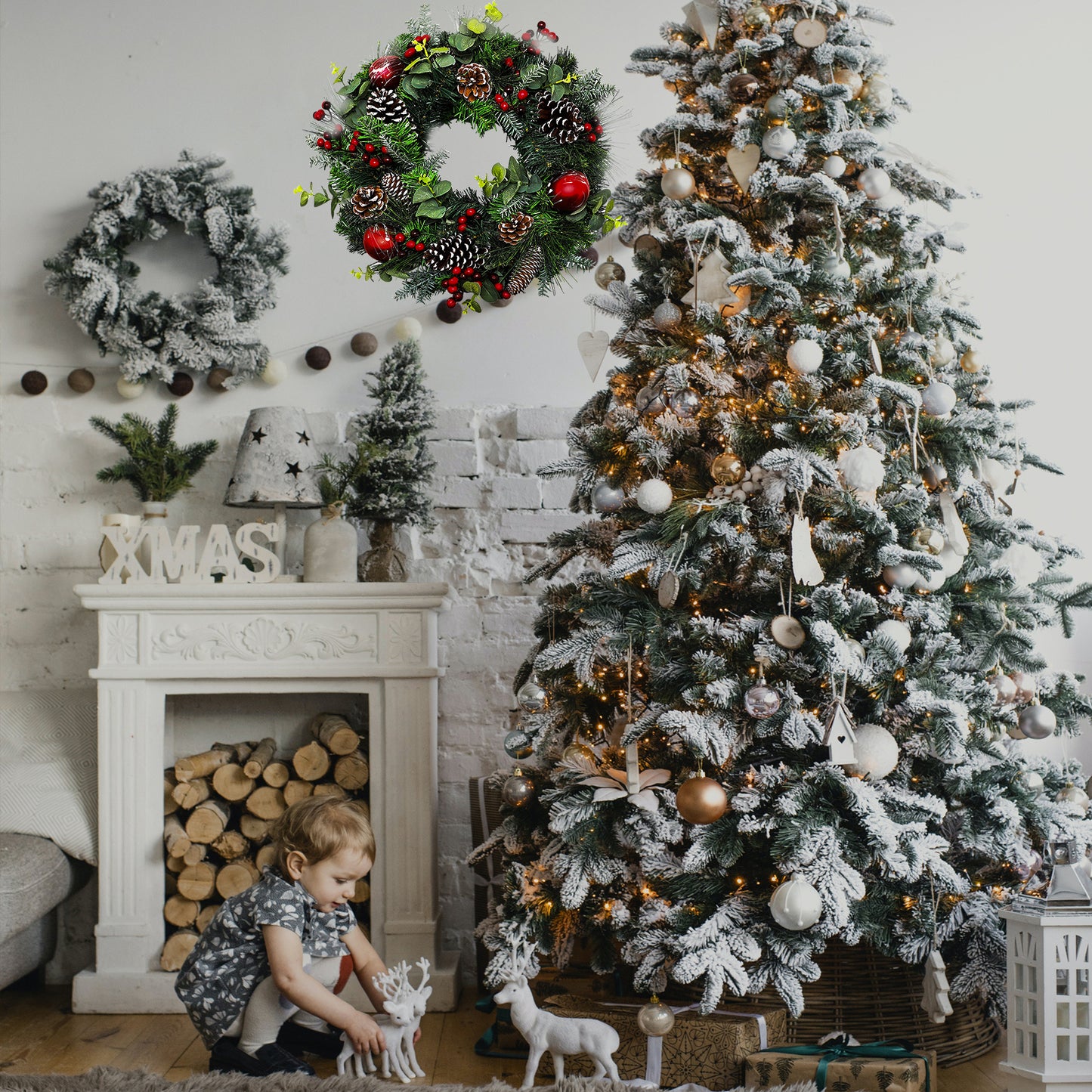 New Design Christmas Door Decoration Christmas Ball Garland Pine Needle Pine Cone Wreath