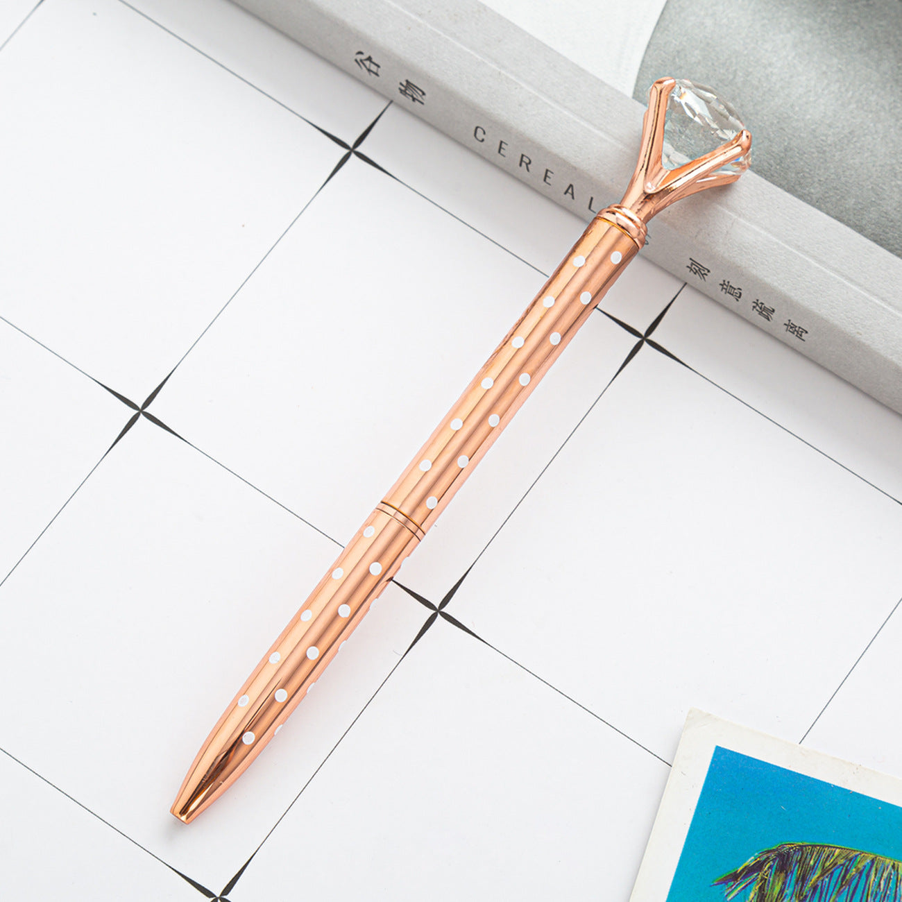 Hot Sell Stock Promotional Pen Personalized Ball Pen Diamond Crystal Metal Ballpoint Pen for Gift