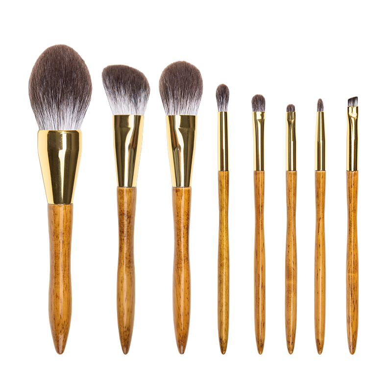 2024 Private Label Makeup Golden 8 Pcs Wooden Handle Snow Fox Makeup Brush Loose Set Powder Makeup Brushes