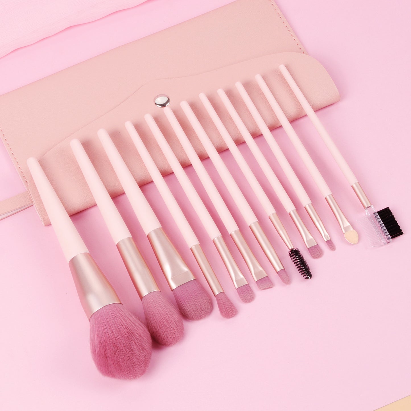 Pink Brush Bag High Opp Wooden Handle Professional High Quality Vegan Wholesale Makeup Brushes Set