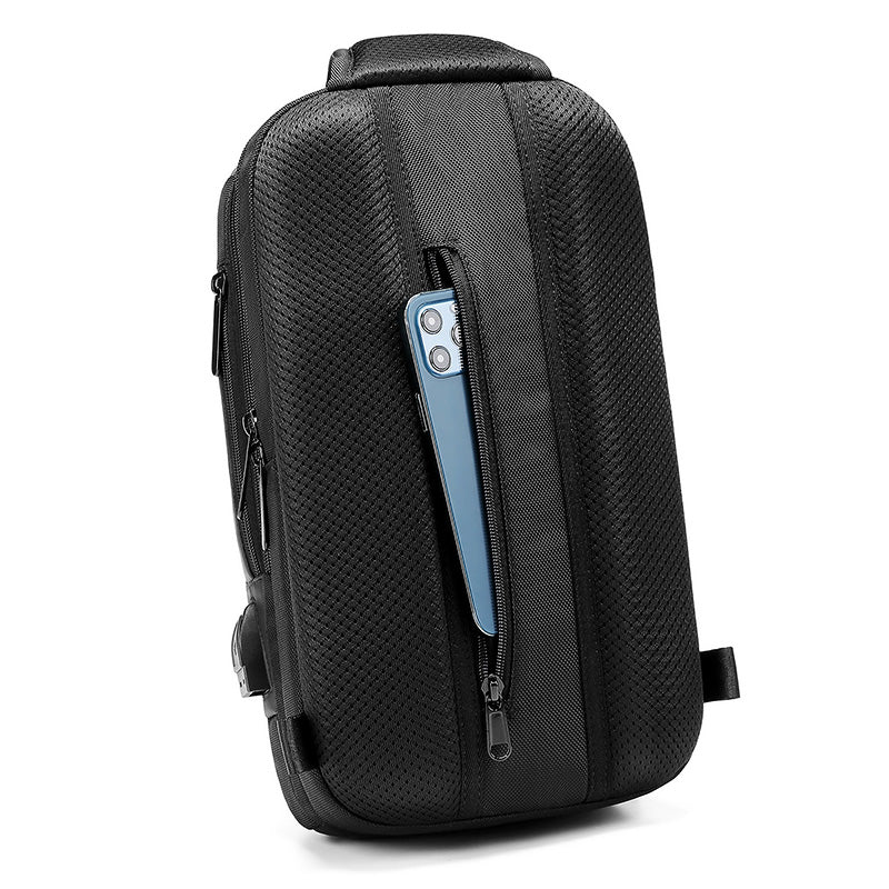 Factory New Design Usb Men Fashion Travel Waterproof Portable Men Shoulder Crossbody Sling Bag