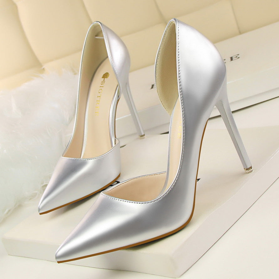 S4680F  Stylish Simple Stiletto High Heel Patent Leather Shallow Mouth Pointed Toe Hollow Sexy Girls Wedding Shoes