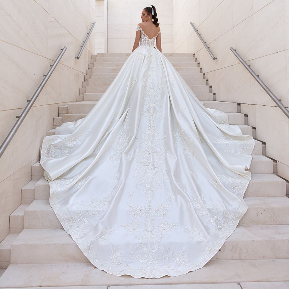 Promotional Products Washable 2023 Luxury Sleeveless Wedding Dresses for Bride