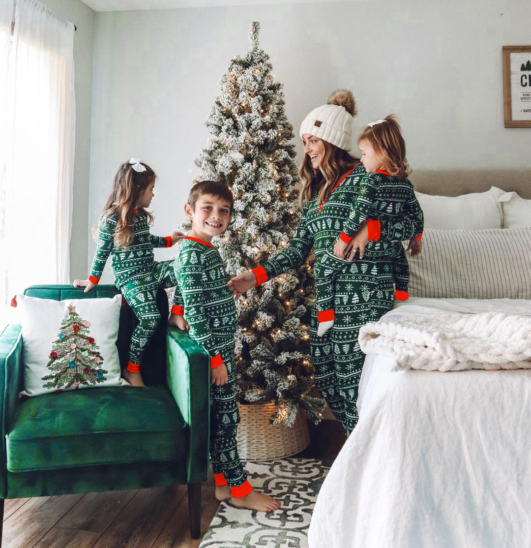 New Design Wholesale Sleeping Wear Christmas Trees Printed Pajamas Color Patchwork Christmas Family Pajama Set