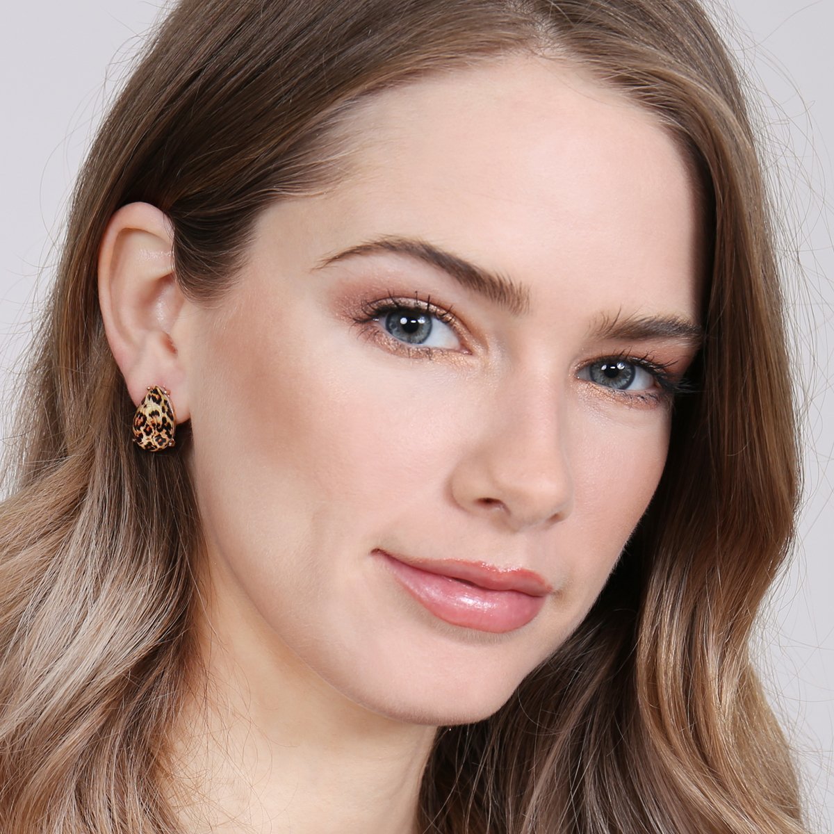 Teardrop Faceted Acrylic Post Earrings