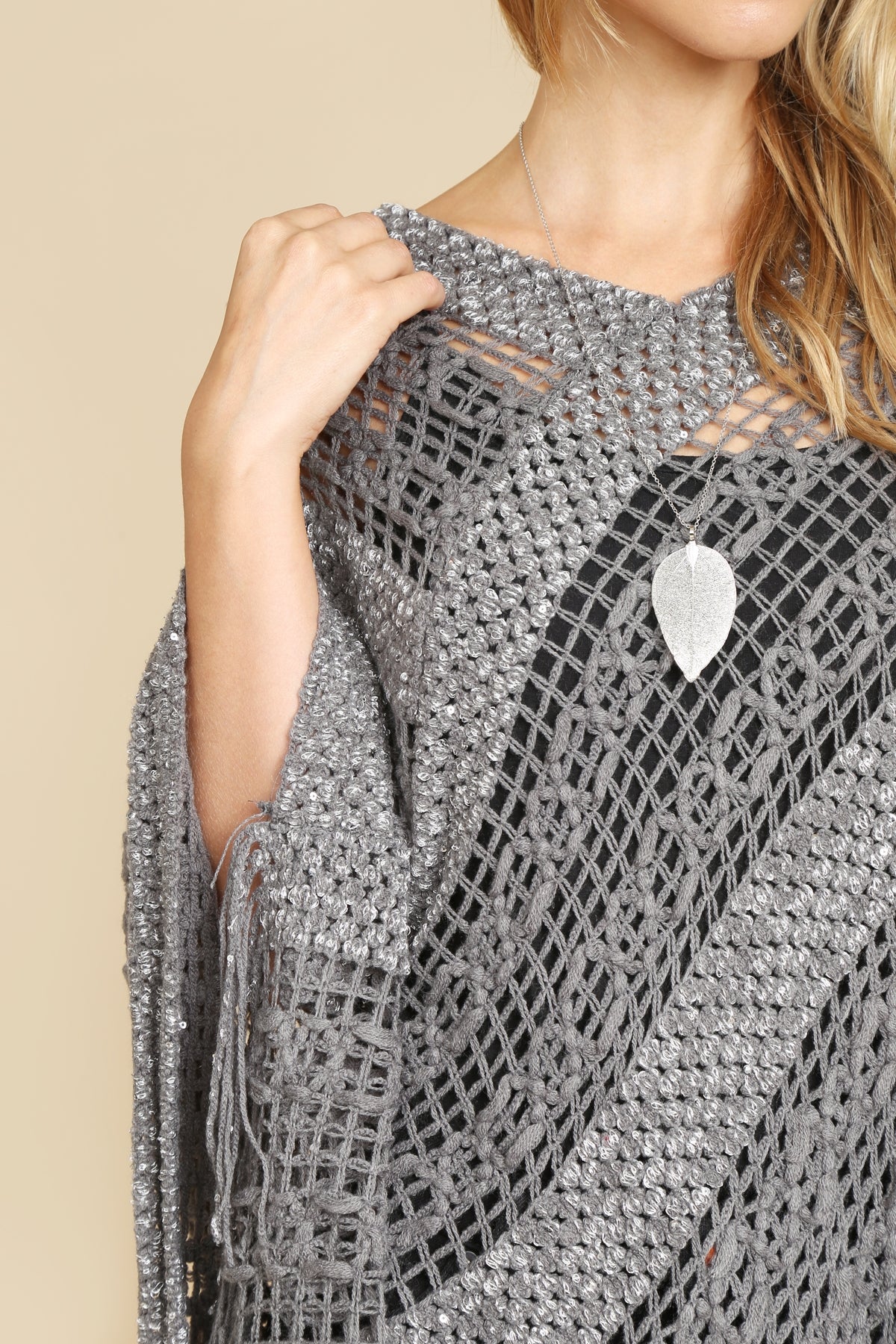 Hdf2097 - Crochet Native Pattern Poncho