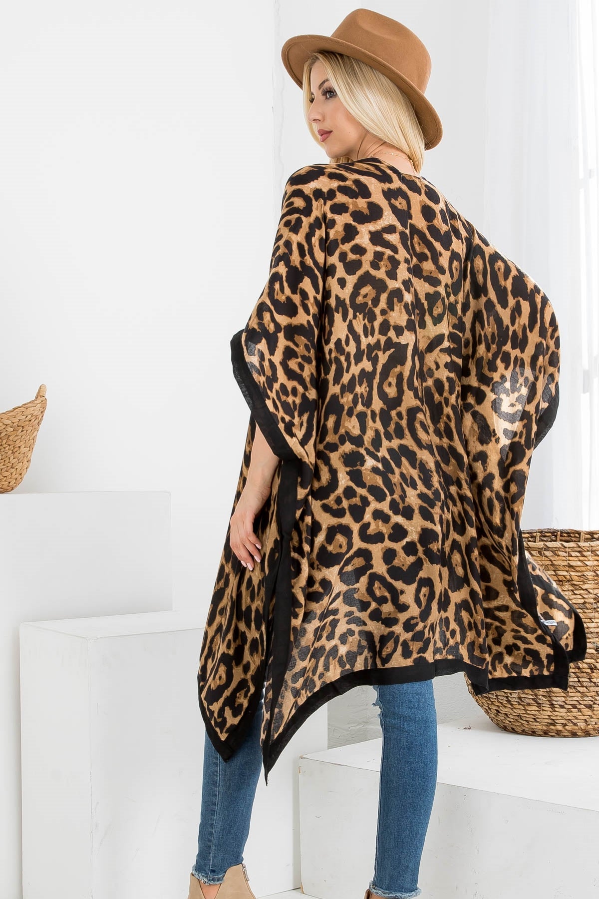 Hdf2503br - Brown Leopard Open Front Kimono