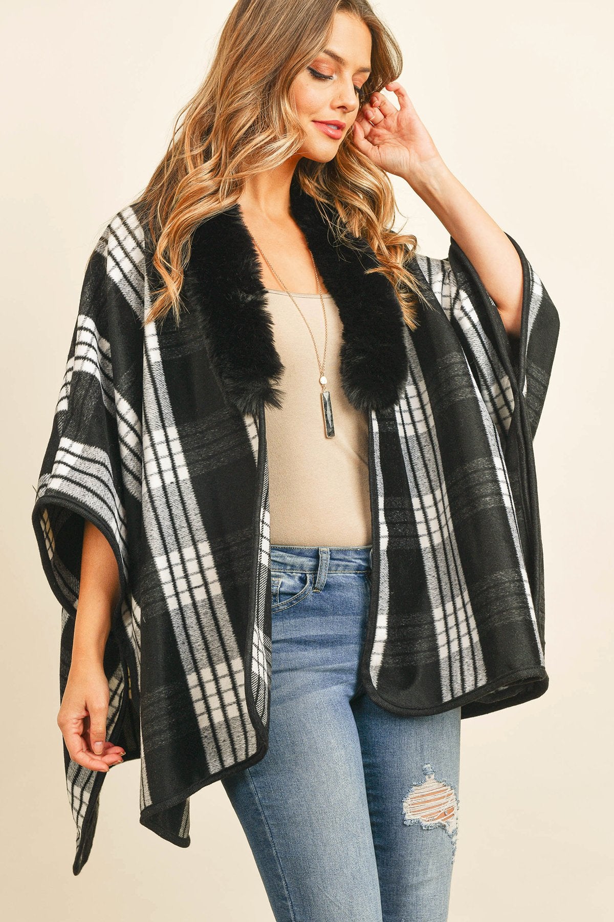 Hdf3146 - Plaid Fur Open Front Kimono