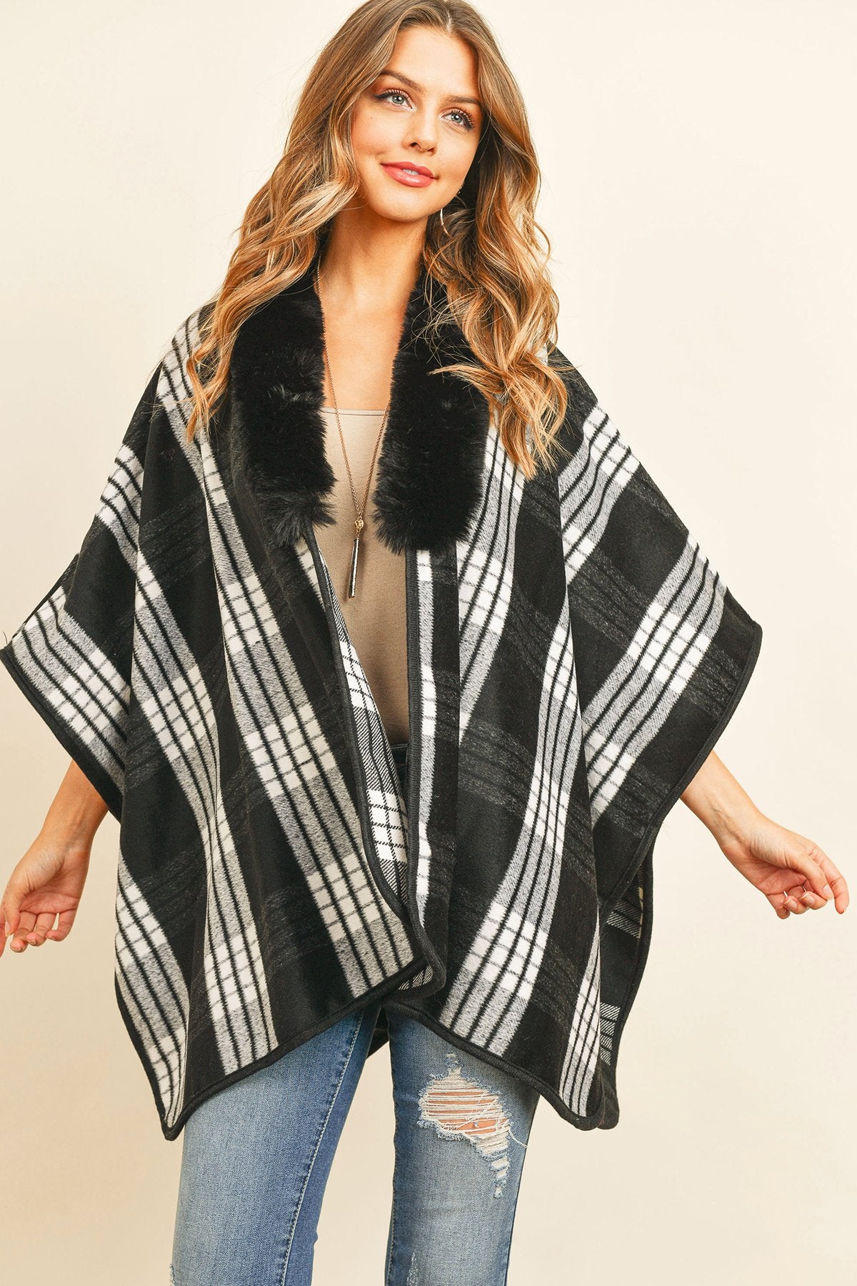 Hdf3146 - Plaid Fur Open Front Kimono