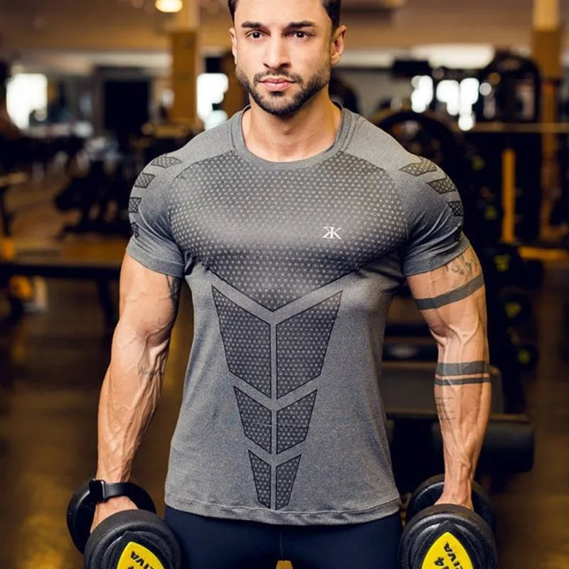 Compression Quick Dry T-Shirt Men Running Sport Skinny Short Tee Shirt Male Gym Fitness Bodybuilding Workout Black Tops Clothing