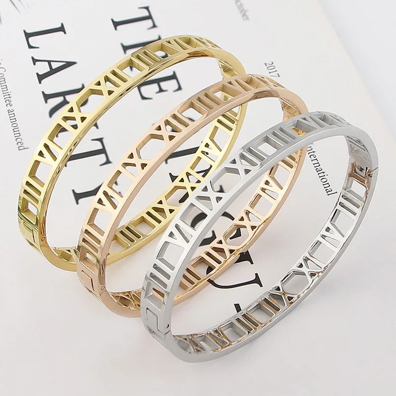 Delicate Hollow Roman Numeral Bracelets & Bangles Titanium Steel Bangle Fine Jewelry for Women Vacuum Plating Bangle Top Quality