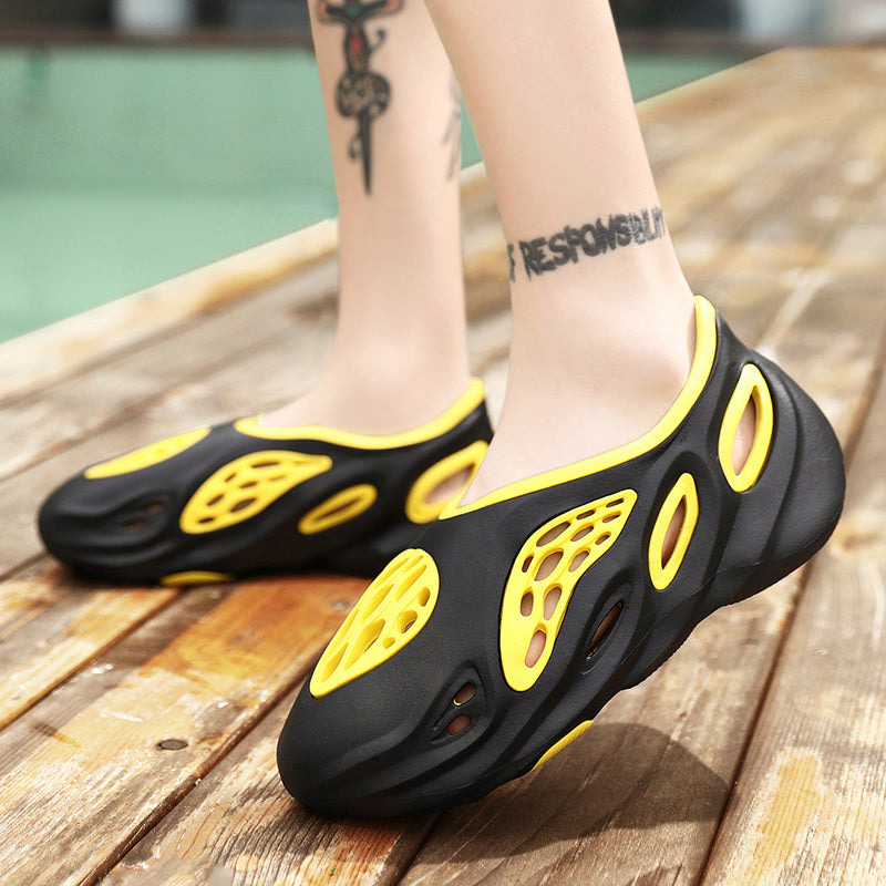 New Style EVA Water Shoes Casual Sports Sandals Outdoor Beach Yeezy Slides Yezzy Slippers Clog Shoes