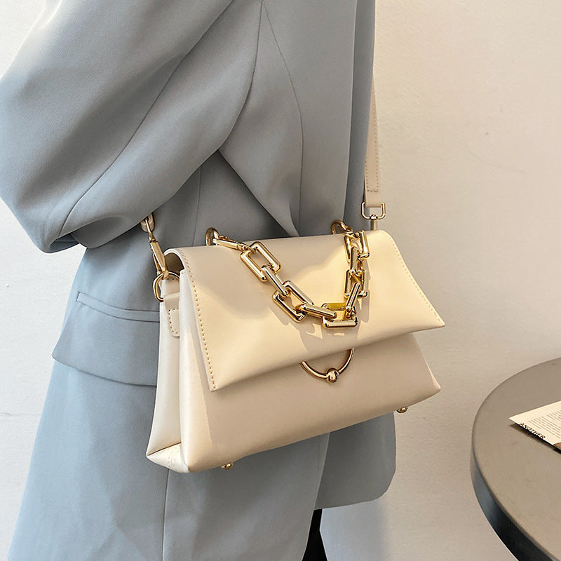 Luxury Women Bag Brand Thick Chain Flap Leather Handbag Female Crossbody Bag Soft Leather Women Totes Bags Ladys Purse