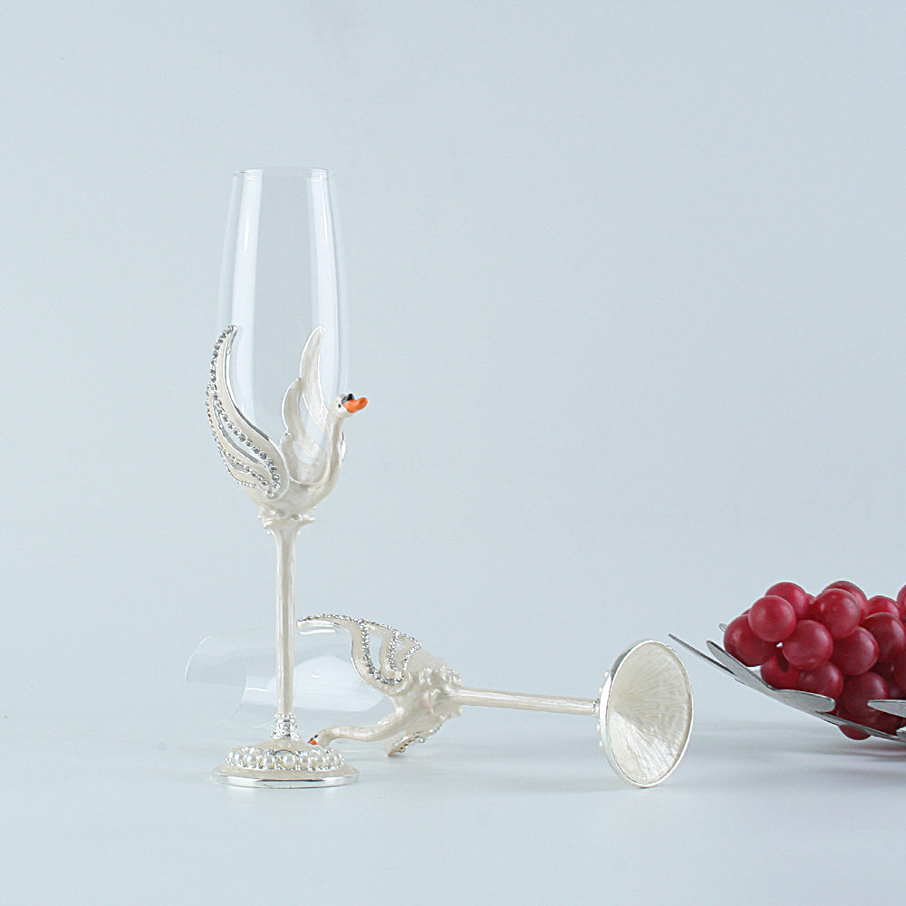 Crystal Champagne Glasses & Flutes Colored  Glass  for Wedding Glasses and Toasting Flutes Bridal Shower Gifts Engagement Gift