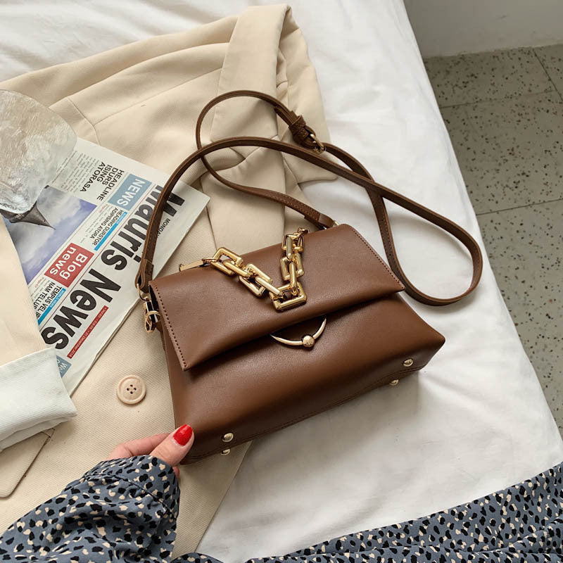 Luxury Women Bag Brand Thick Chain Flap Leather Handbag Female Crossbody Bag Soft Leather Women Totes Bags Ladys Purse