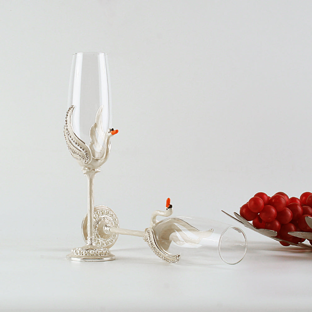 Crystal Champagne Glasses & Flutes Colored  Glass  for Wedding Glasses and Toasting Flutes Bridal Shower Gifts Engagement Gift
