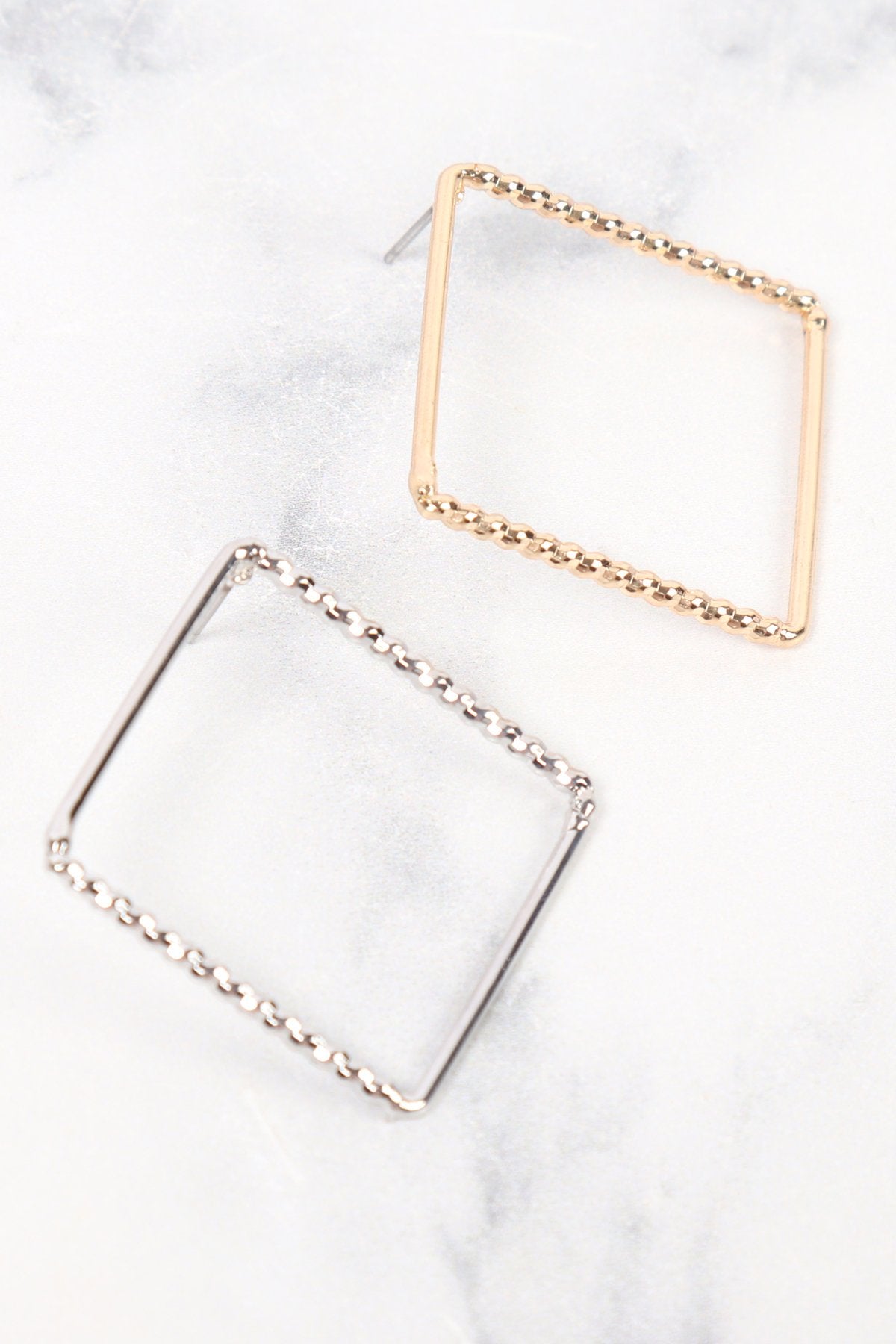 Oeb027 - Open Diamond Earrings