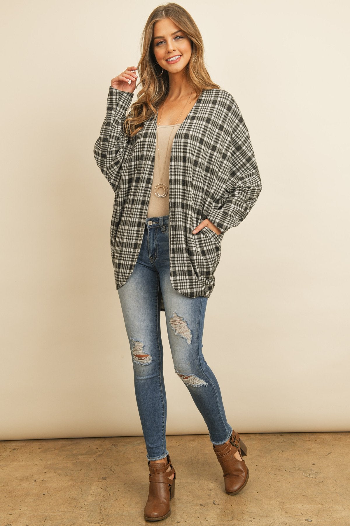 Plaid Round Hem Pocket Open Cardigan