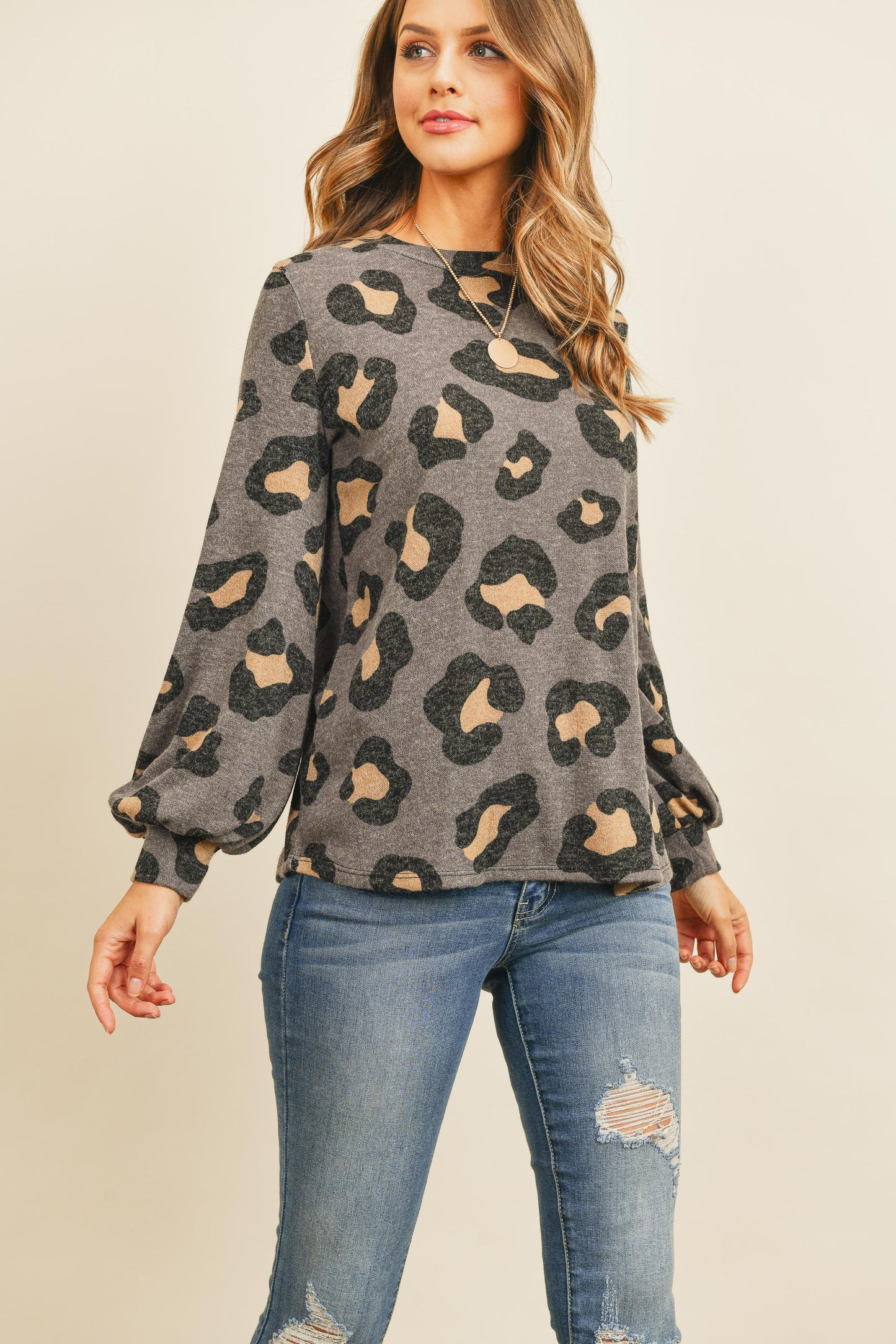 Puff Sleeved Leopard Print Top