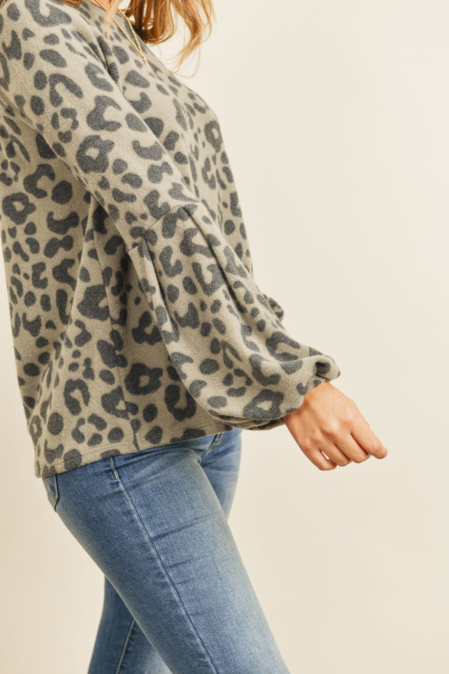 Cassimer Leopard Puff Sleeve Top