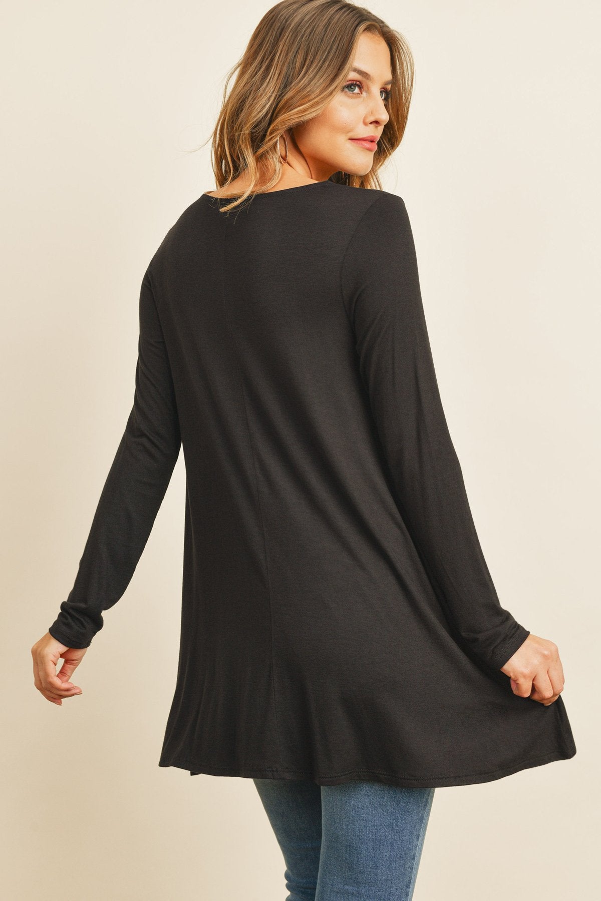 Solid Long Sleeve Top With Inseam Pocket