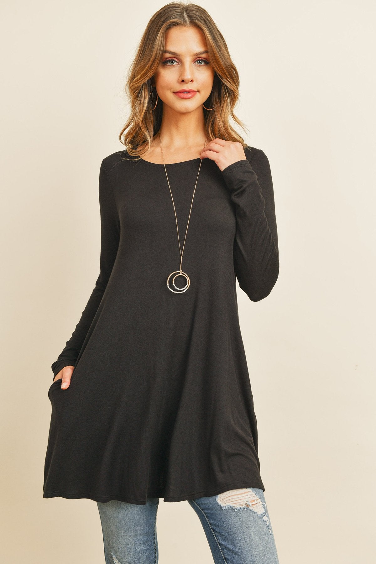 Solid Long Sleeve Top With Inseam Pocket