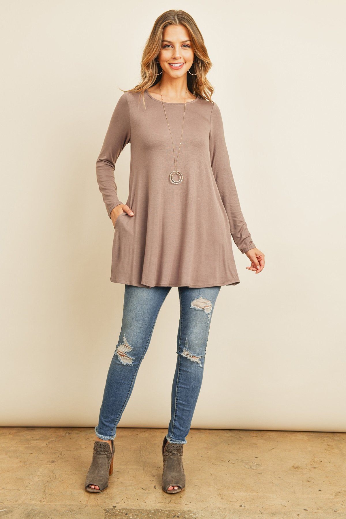 Solid Long Sleeve Top With Inseam Pocket