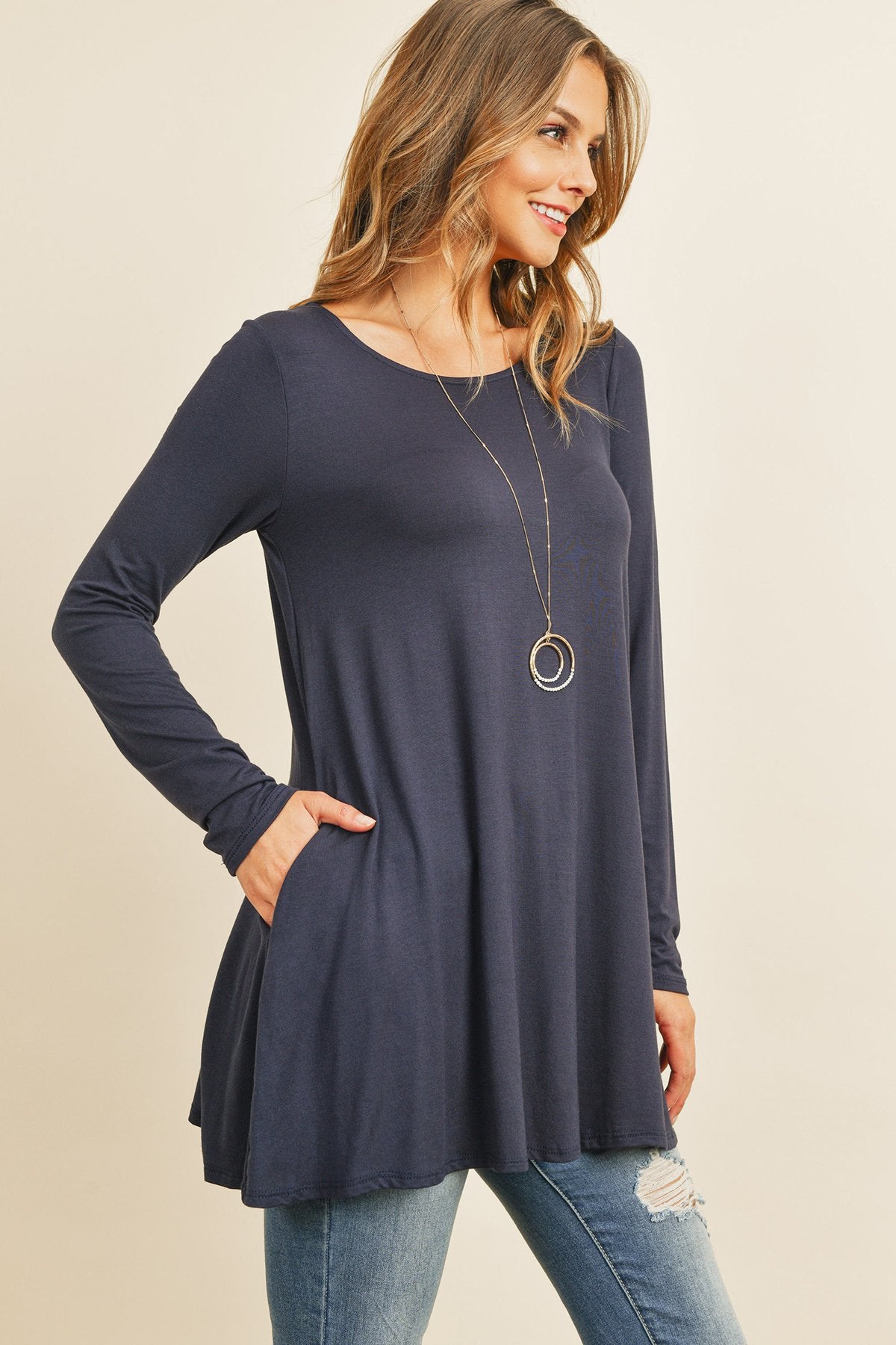 Solid Long Sleeve Top With Inseam Pocket