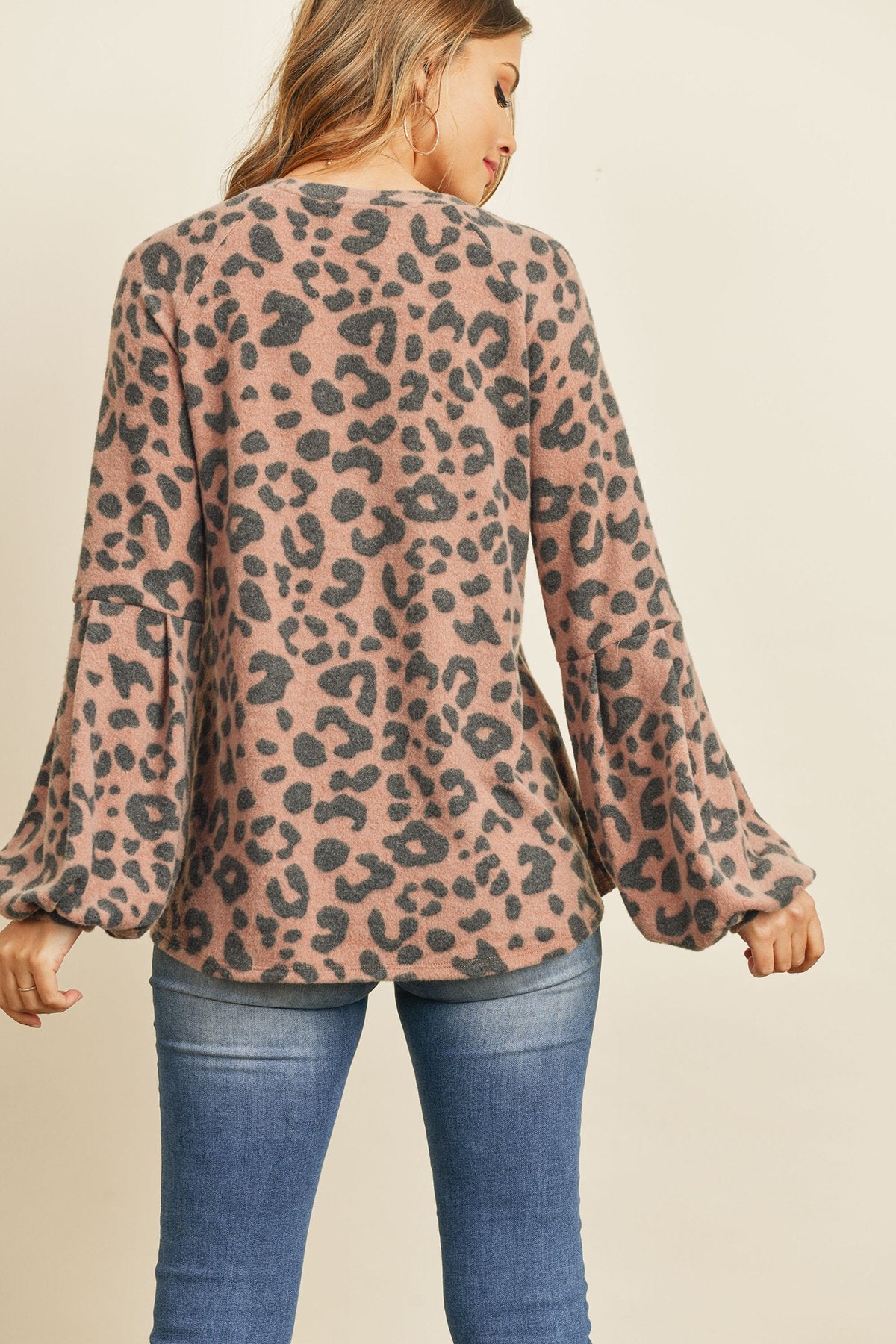 Cassimer Leopard Puff Sleeve Top