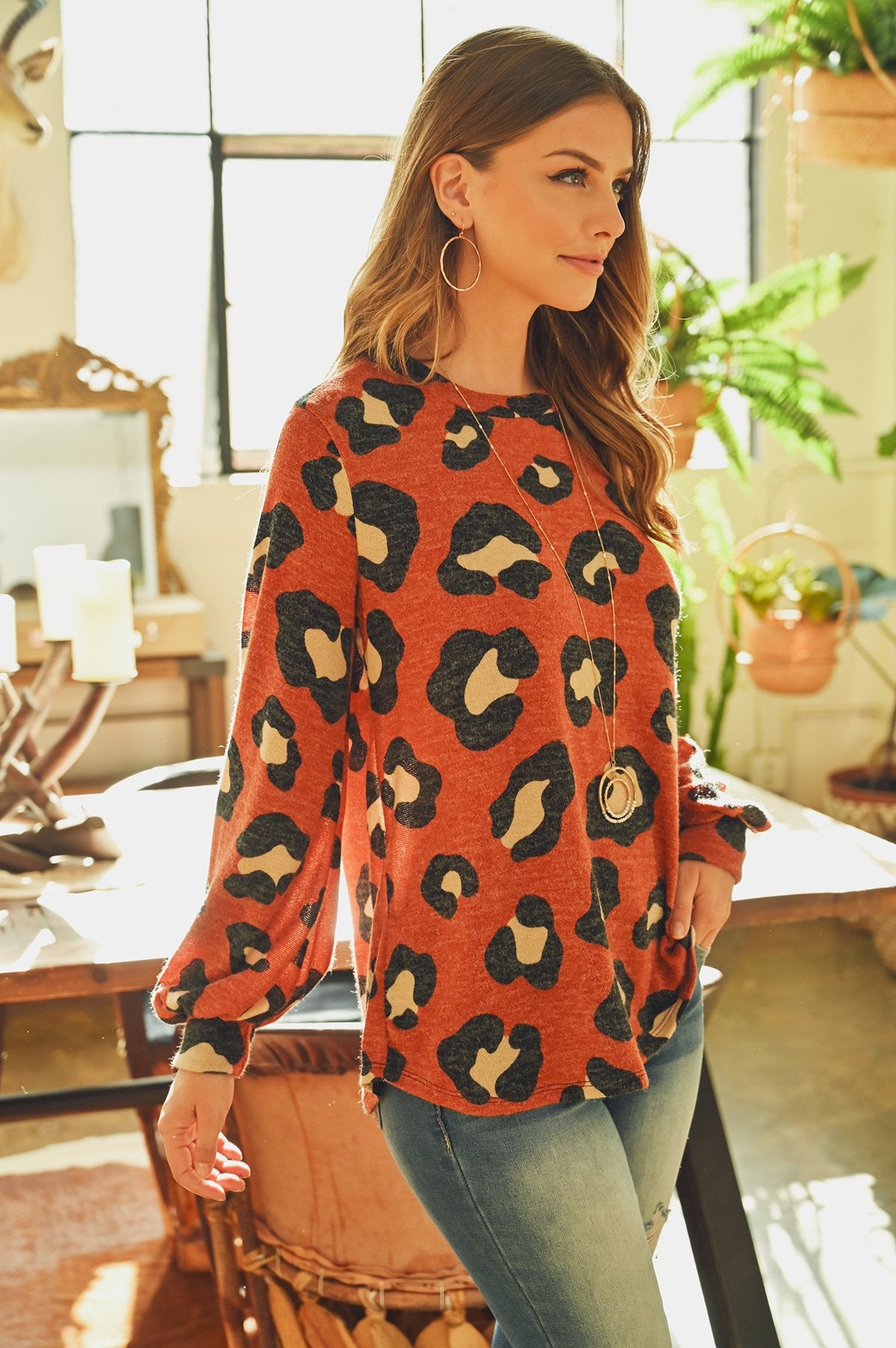 Puff Sleeved Leopard Print Top
