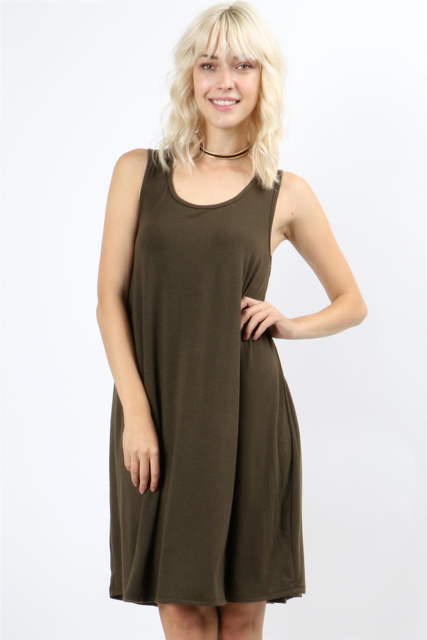 Sleeveles Flared Pocket Dress