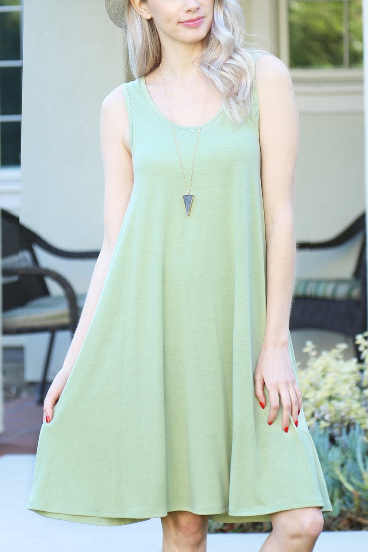 Sleeveles Flared Pocket Dress