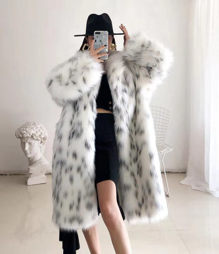 Women Winter New Faux Fox Fur Coats Ladies Casual Snow Leopard Print Fur Jackets Female Thick Warm Mid-Long Plush Outerw