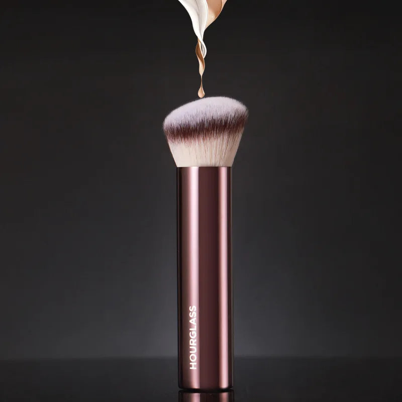 1 Piece Angled Foundation Makeup Brushes Liquid Foundation Make Up Brush Exquisite Professional Cosmetic Tool Metal Handle
