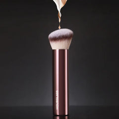 1 Piece Angled Foundation Makeup Brushes Liquid Foundation Make Up Brush Exquisite Professional Cosmetic Tool Metal Handle
