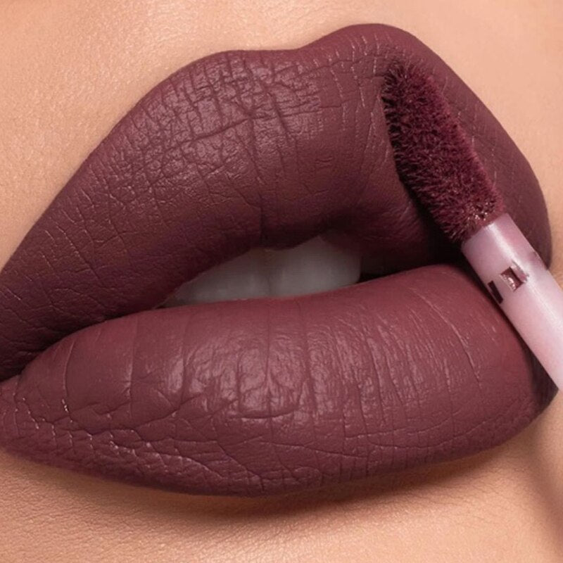Stunning Lipstick - Cakaila