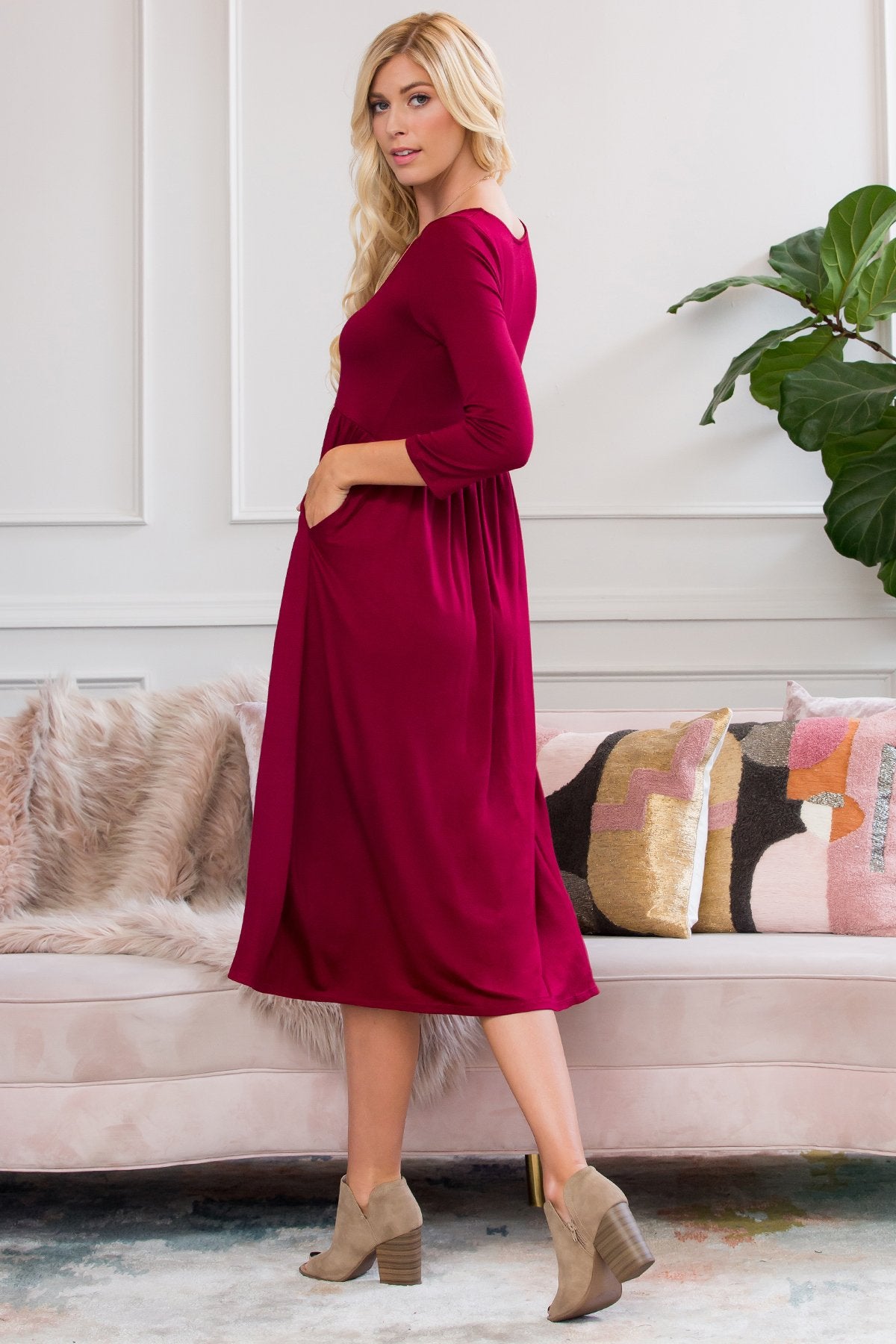 Viscose 3/4 Sleeve Round Neck Waist Shirring Dress