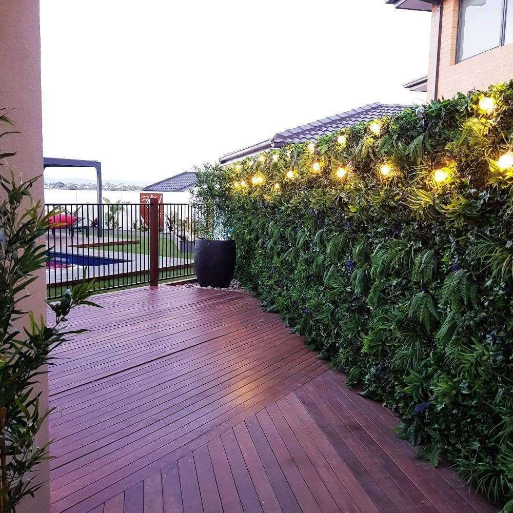 Luxury Green Sensation Artificial Vertical Garden / Fake Green Wall 1m X 1m UV Resistant
