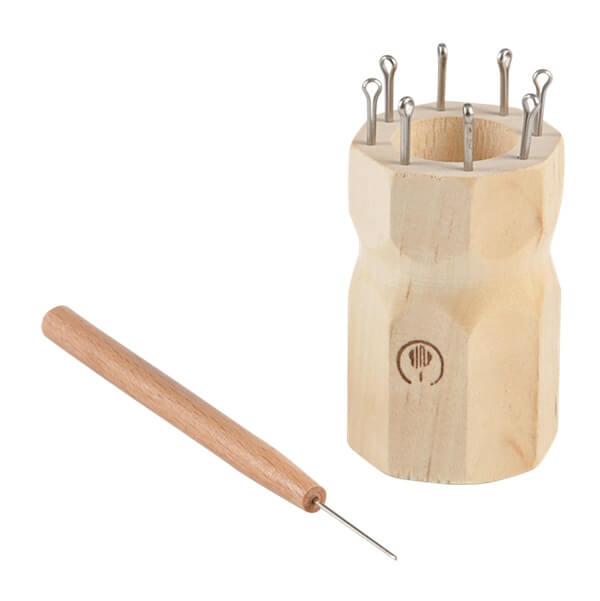 Wooden I cord knitting french nanct dolly